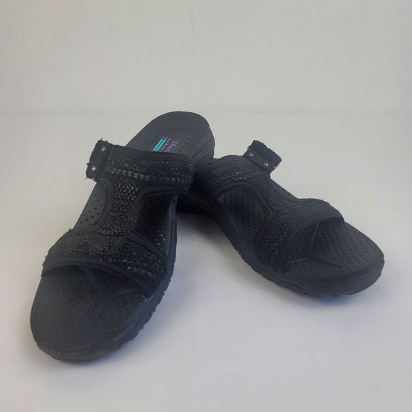 skechers desert escape